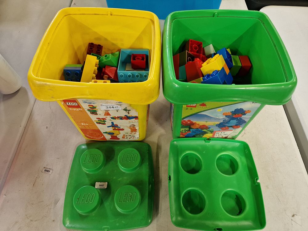 Lot 697: Two Tubs of Lego Duplo