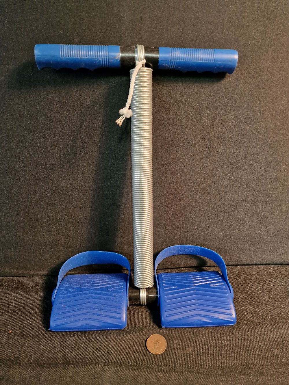 Lot 574: Spring Tension Fitness Pull Rope