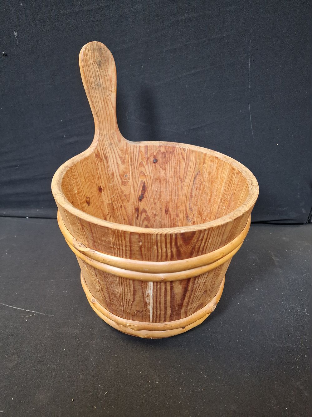 Lot 625: Wooden Sauna Bucket