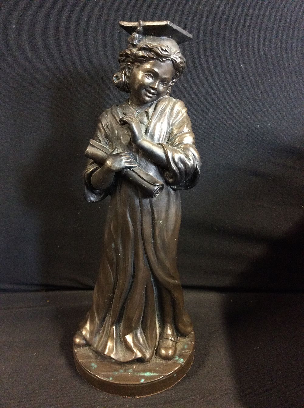Lot 628: Genesis Fine Arts Graduating Girl Student. Measures Approx...