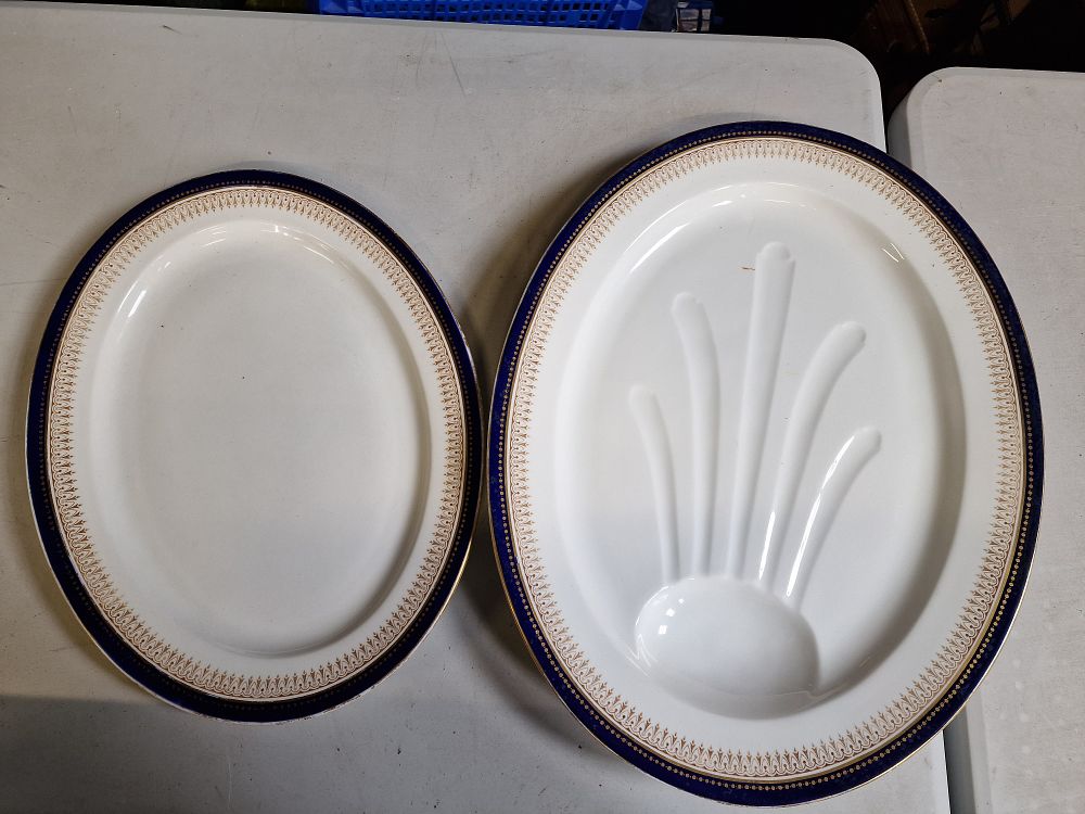 Lot 635: Two Large Vintage Platters Biggest is Approx 53cm