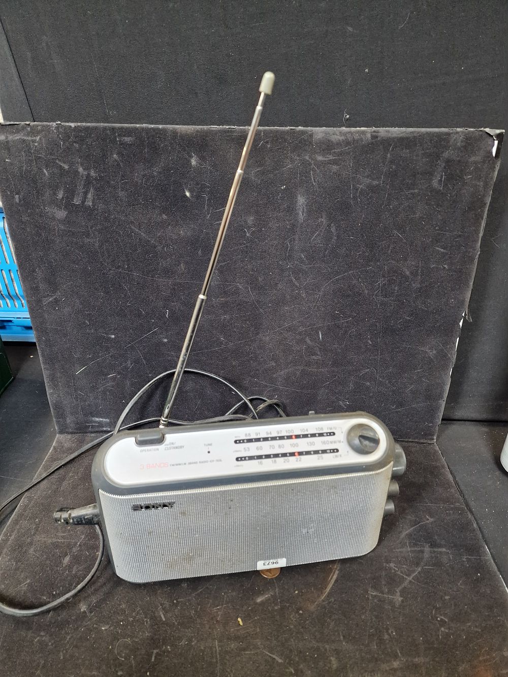 Lot 663: Sony 3 Band Radio Working