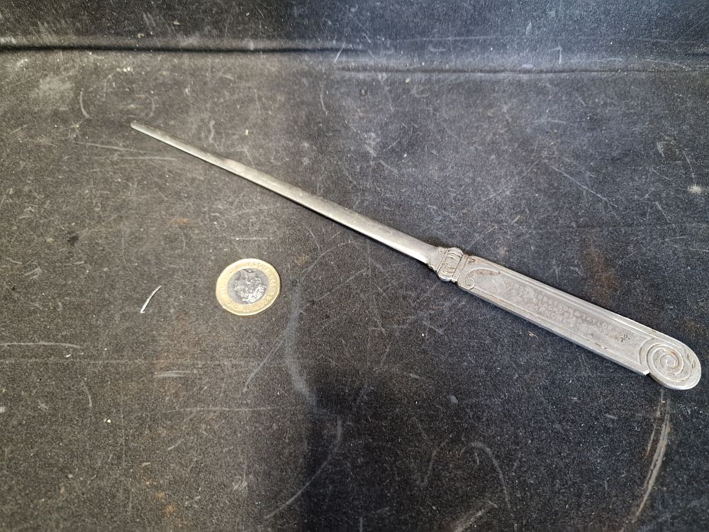 Lot 690: Vintage Letter Opener by Hirst, Ibbetson & Taylor Ltd of Blackfriars St Manchester