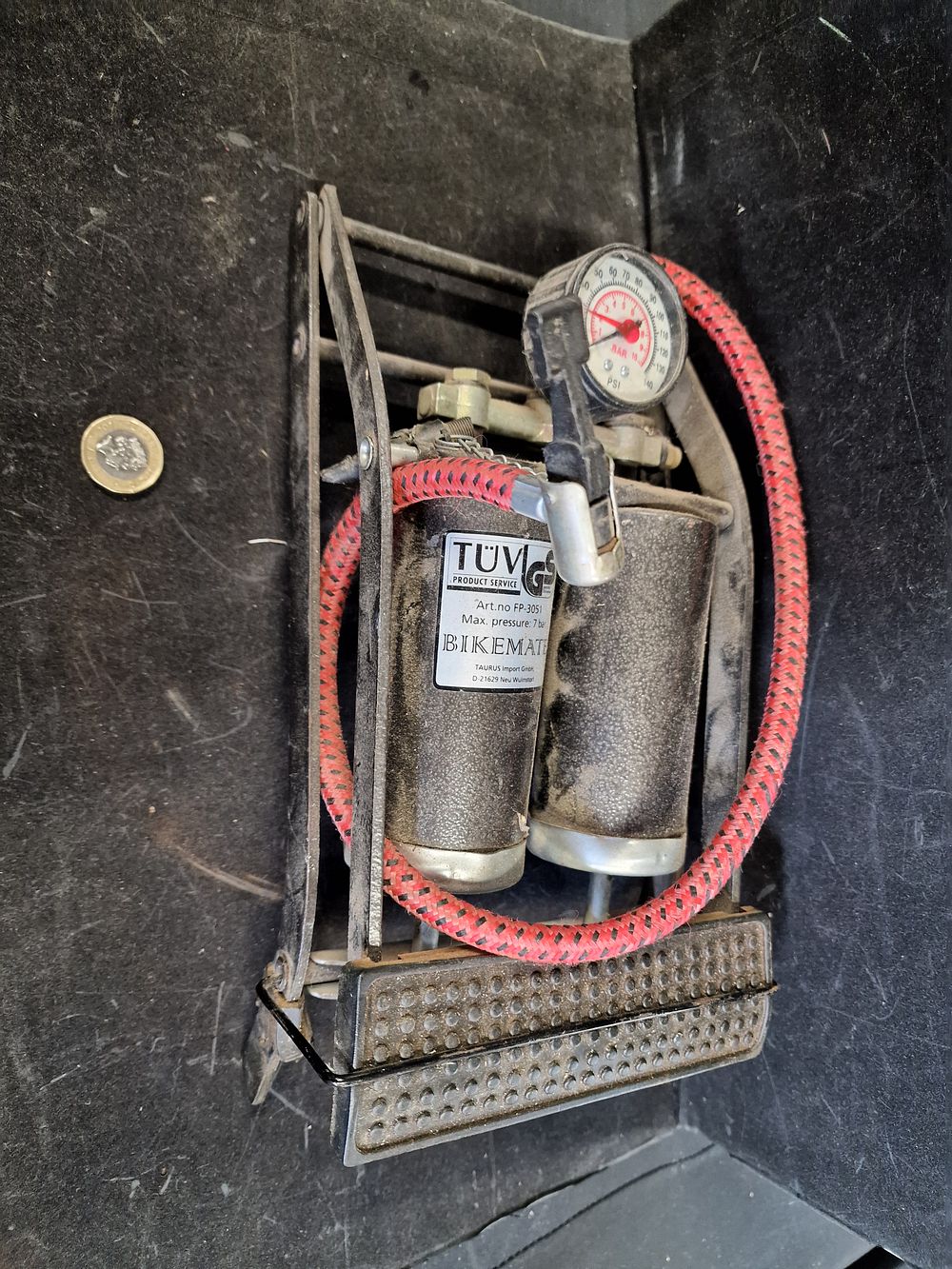 Lot 705: Foot Pump 140 PSI