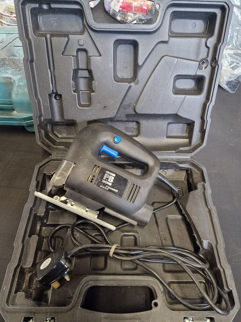 Lot 725: Power Base 400w Jigsaw3