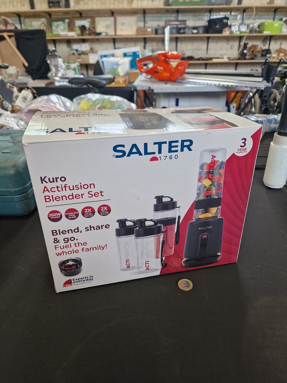 Lot 727: Salter Kuro Actifusion Blender Set