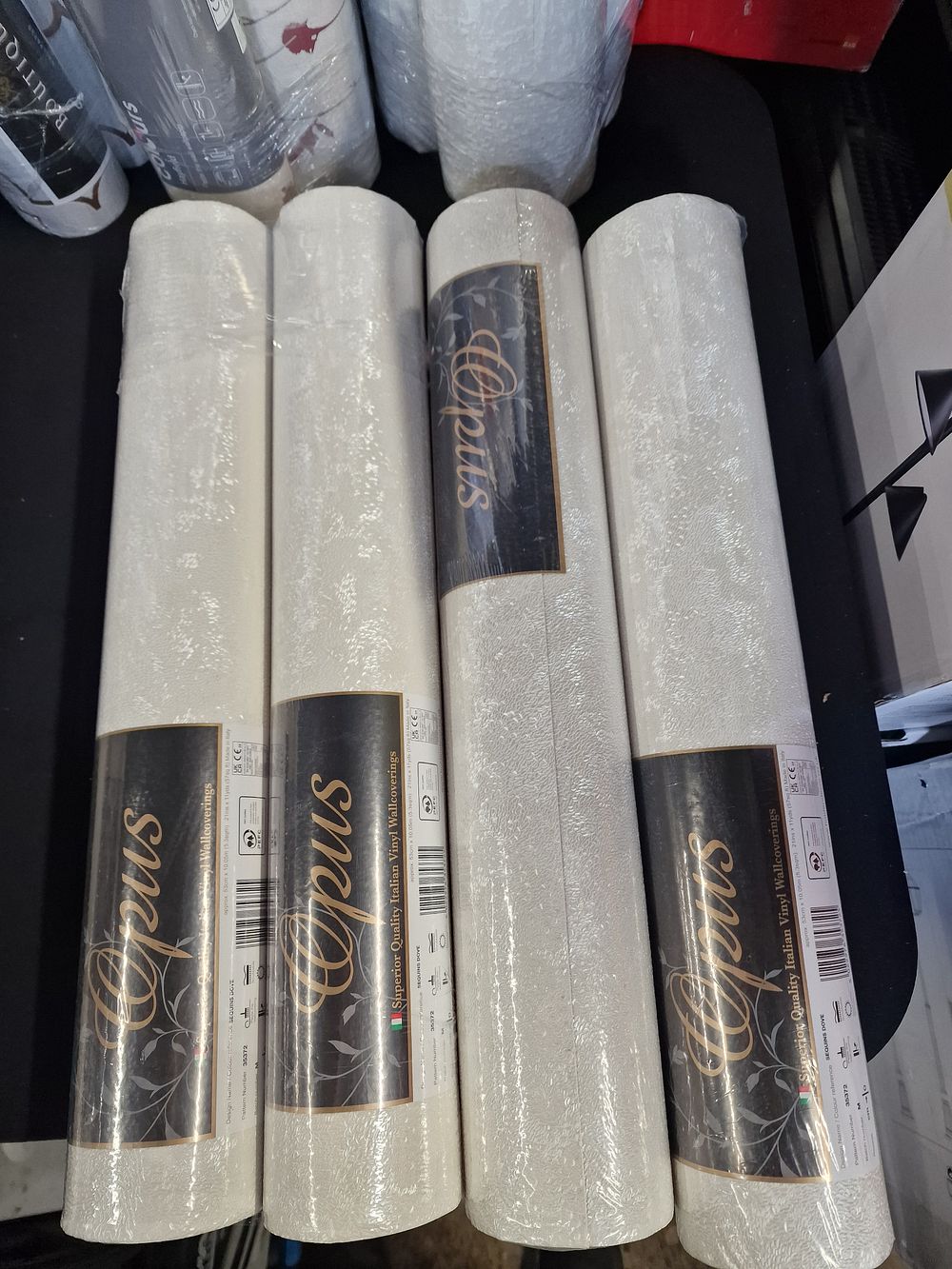 Lot 770: x4 Opus Superior Quality Italian Vinyl Wallcoverings Pattern 35372 Sequins Dove