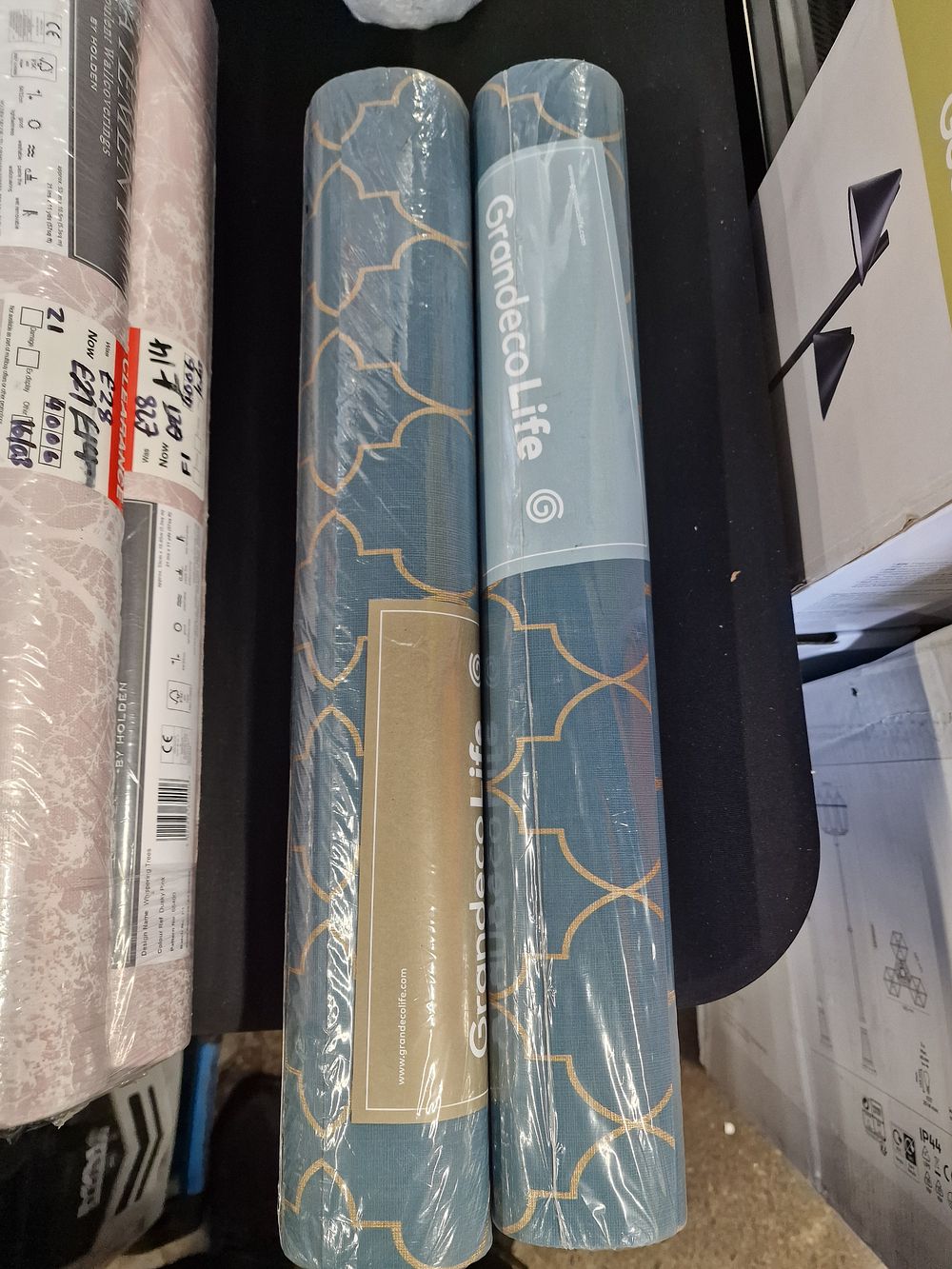 Lot 772: x2 Grandeco Life Wallpaper 146101 Deco Trellis Navy