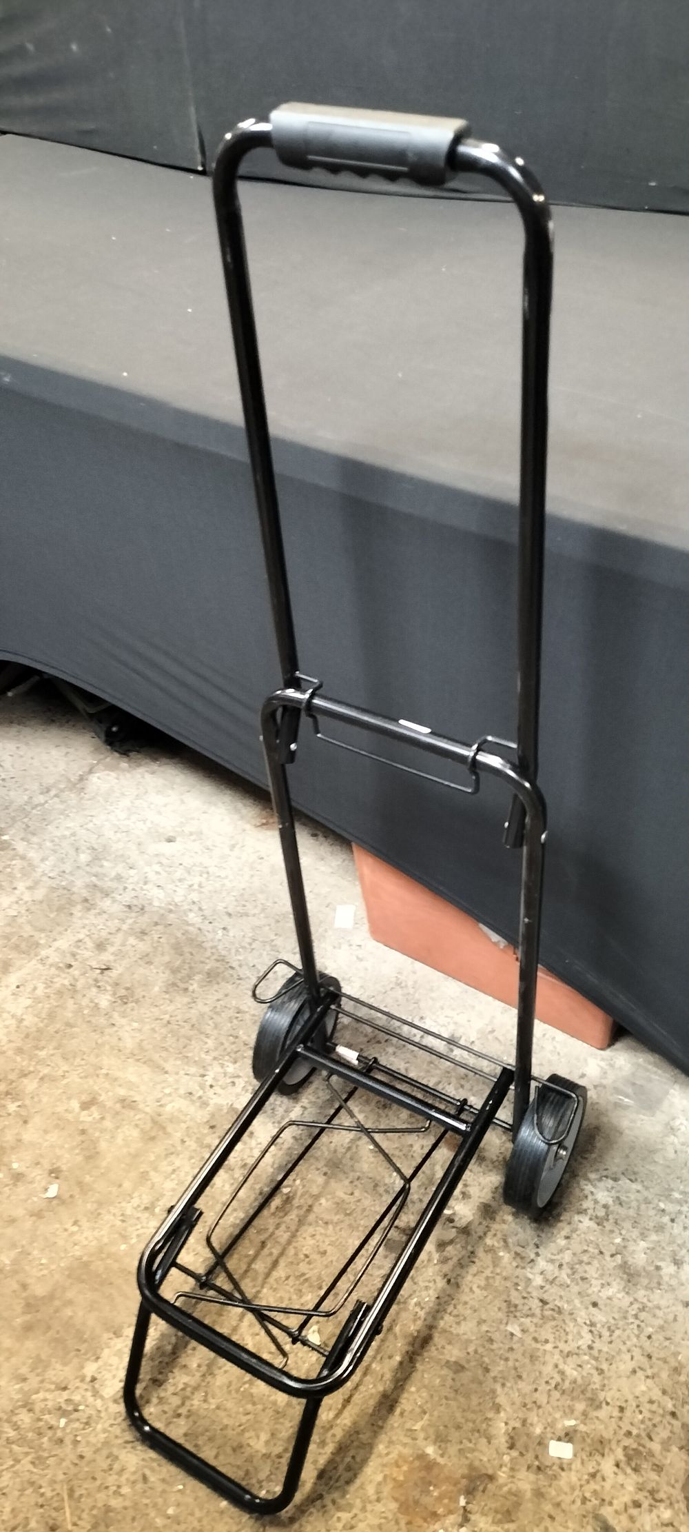Lot 243: Folding Trolley Cart