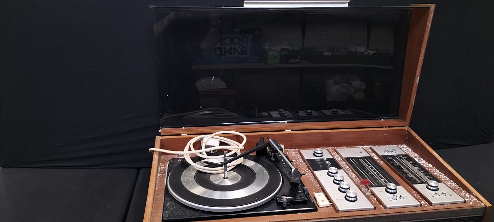 Lot 245: DecorSound Turntable Stereo System. A/F. COLLECTION ONLY