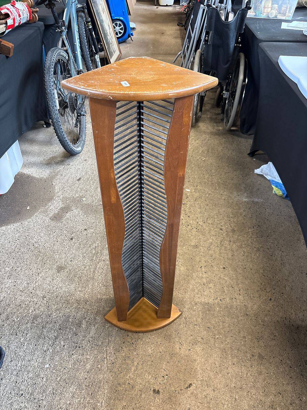 Lot 791: CD storage unit