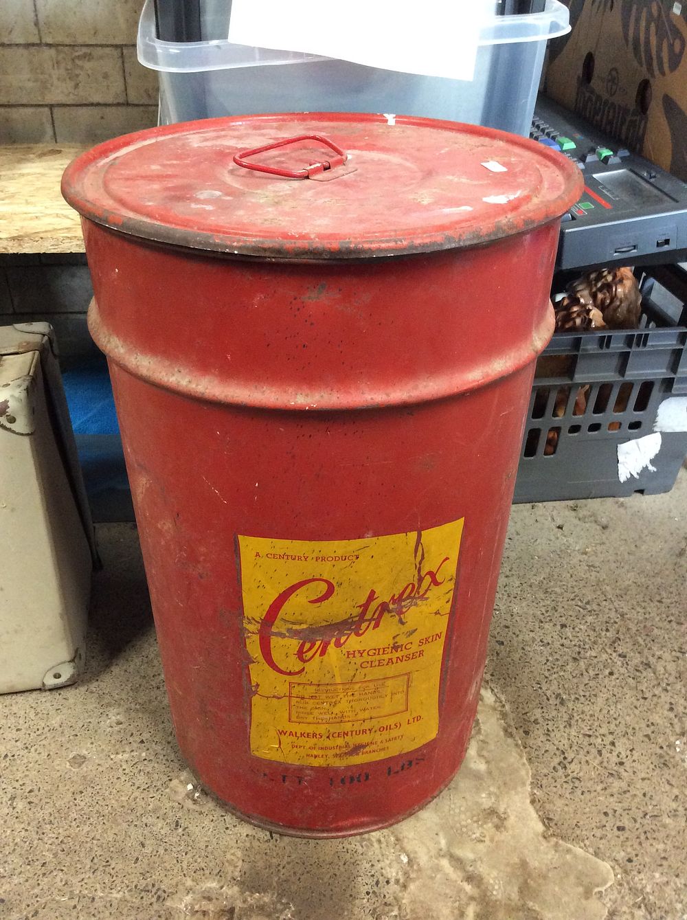 Lot 555: Vintage Centrex Hygienic Skin Cleaner Drum and Lid....