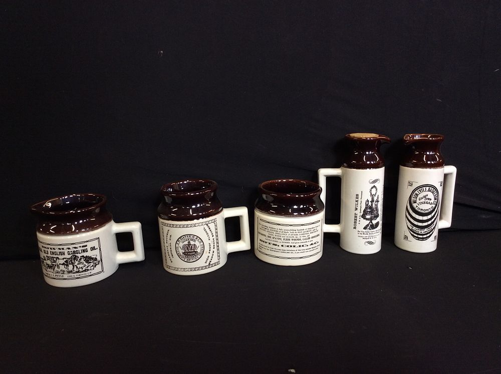 Lot 593: Five Ye Old English Cask Pints Kitchen Utility...