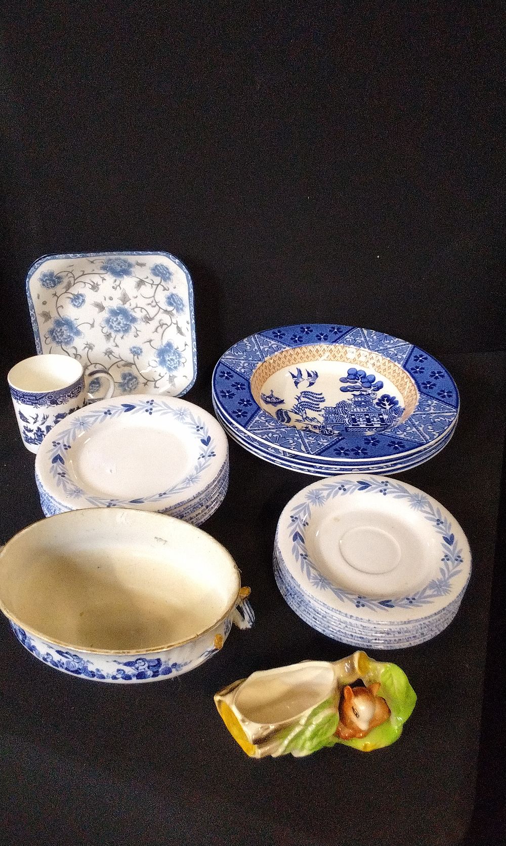 Lot 613: Mixed Lot