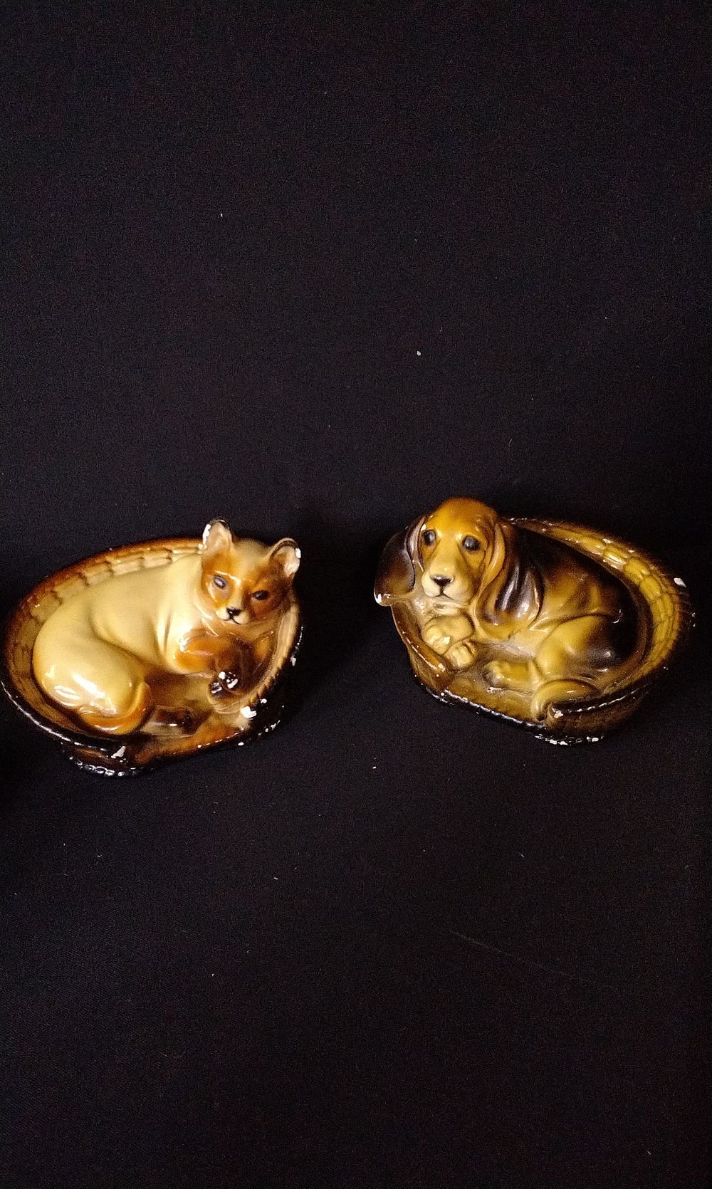 Lot 620: Chalkware