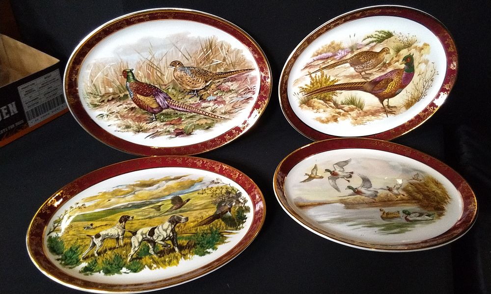 Lot 629: Falconware