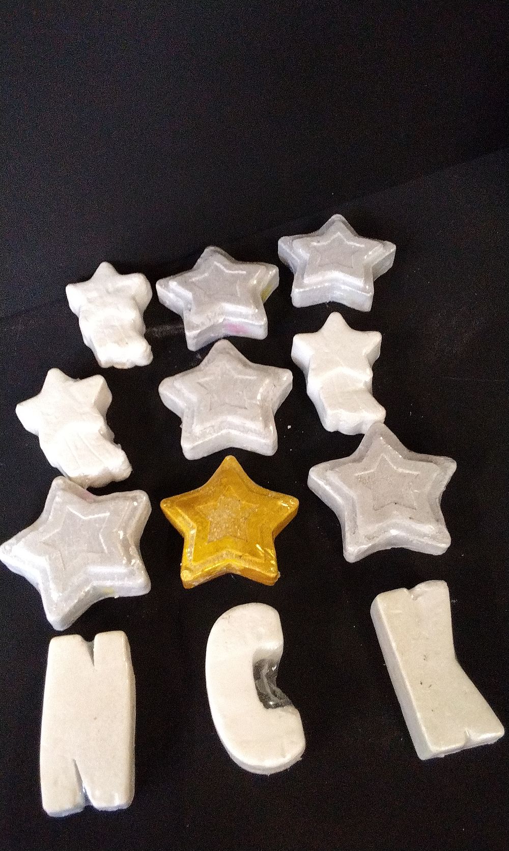 Lot 634: Fizzers