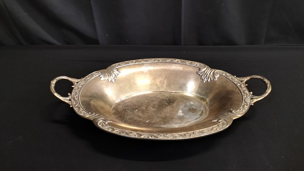 Lot 663: Silver Plated Serving Dish