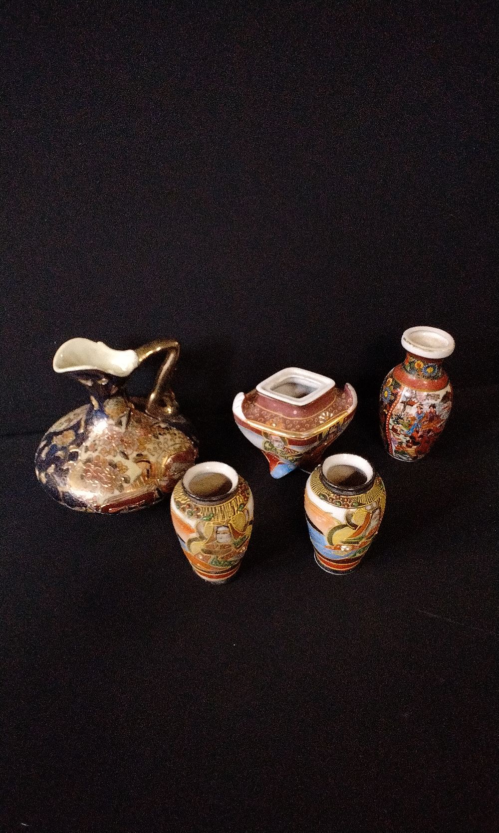 Lot 640: Satsuma