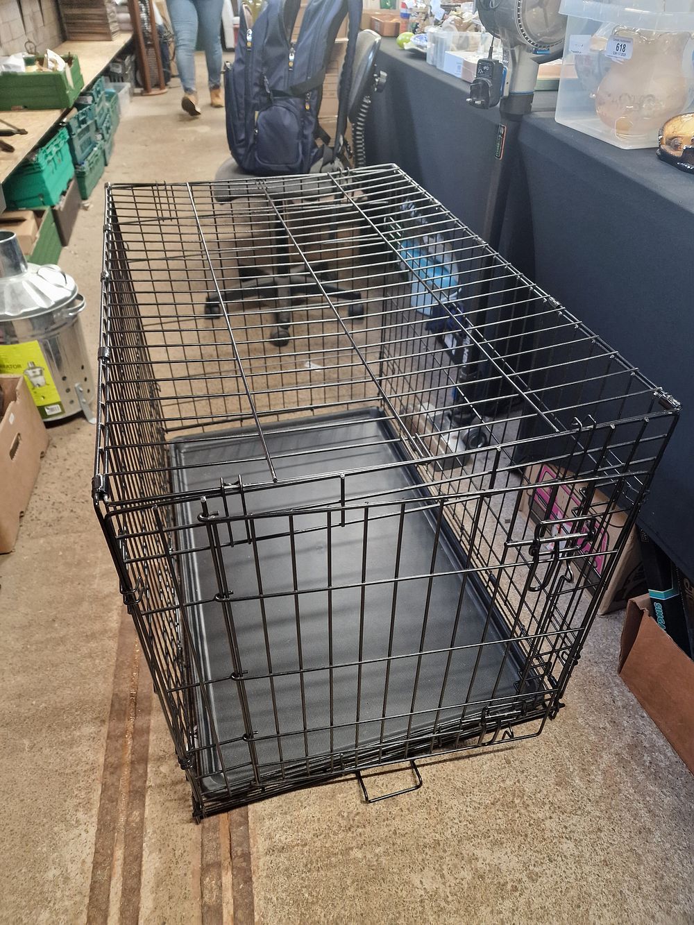 Lot 649: Dog Crate Approx 90x57x63cm