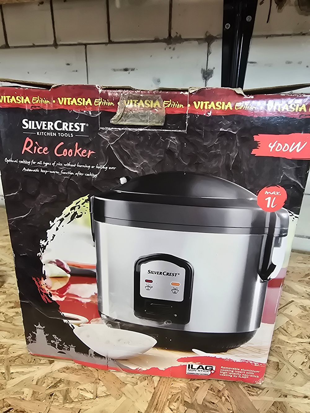 Lot 747: Silver crest  kitchen tools rice cooker