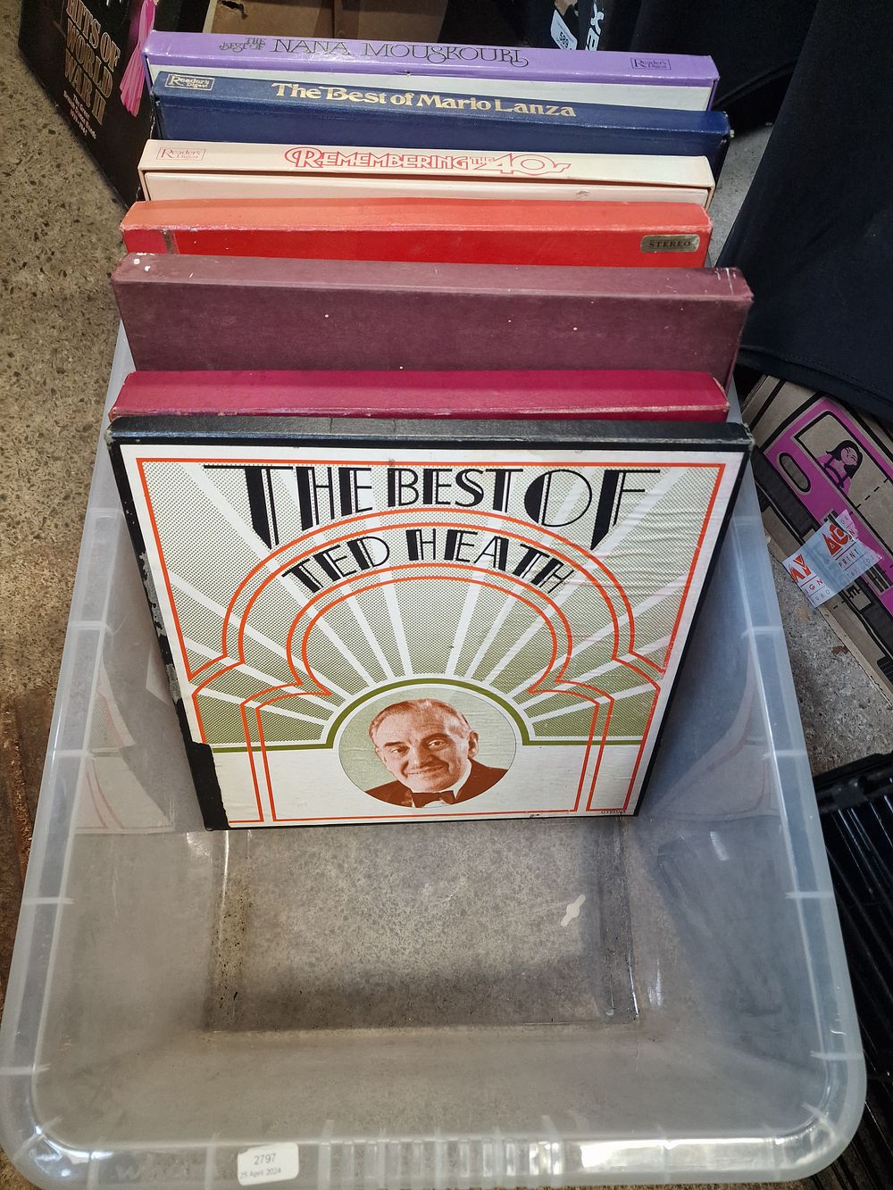 Lot 758: Selection of Vintage Vinyl and Cassette Collections a/f