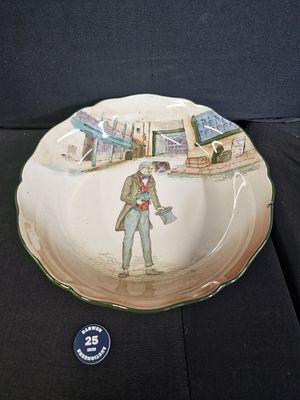 Vintage Royal Doulton Dickens Ware Plate. Tom Pinch Approx 200mm Diameter