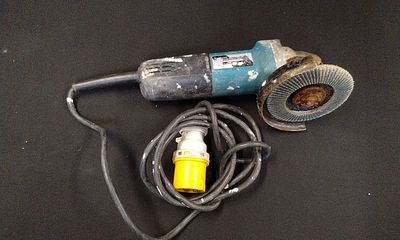 110V Makita Angle Grinder. Untested