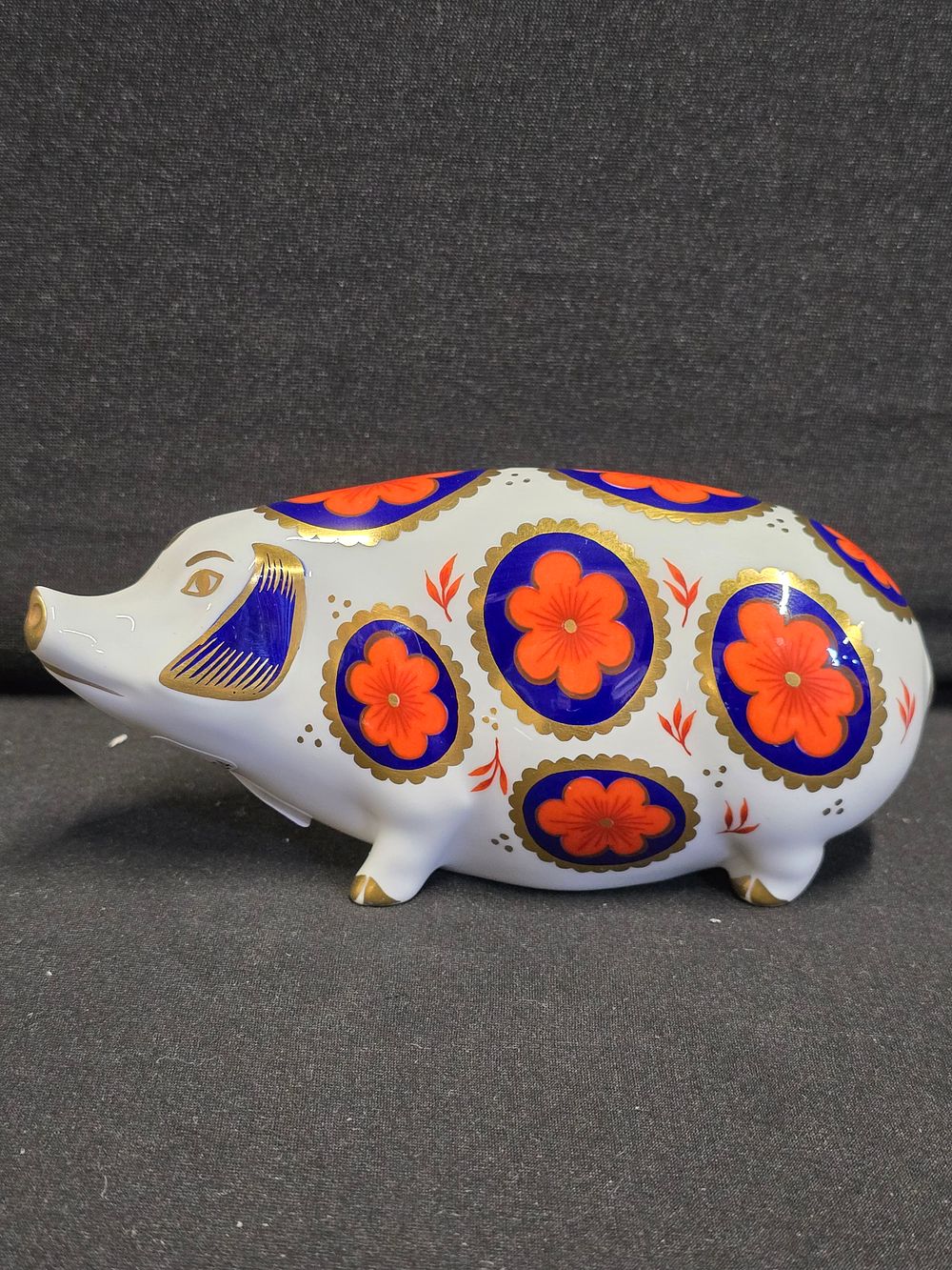Lot 332 - Royal Crown Derby Imari Pig paperweight, s | Darwen
