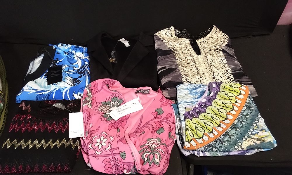 Lot 170: Selection of Various Ladies Clothing