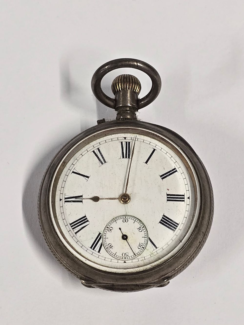 Lot 177: Victorian silver keyless calendar pocket watch
