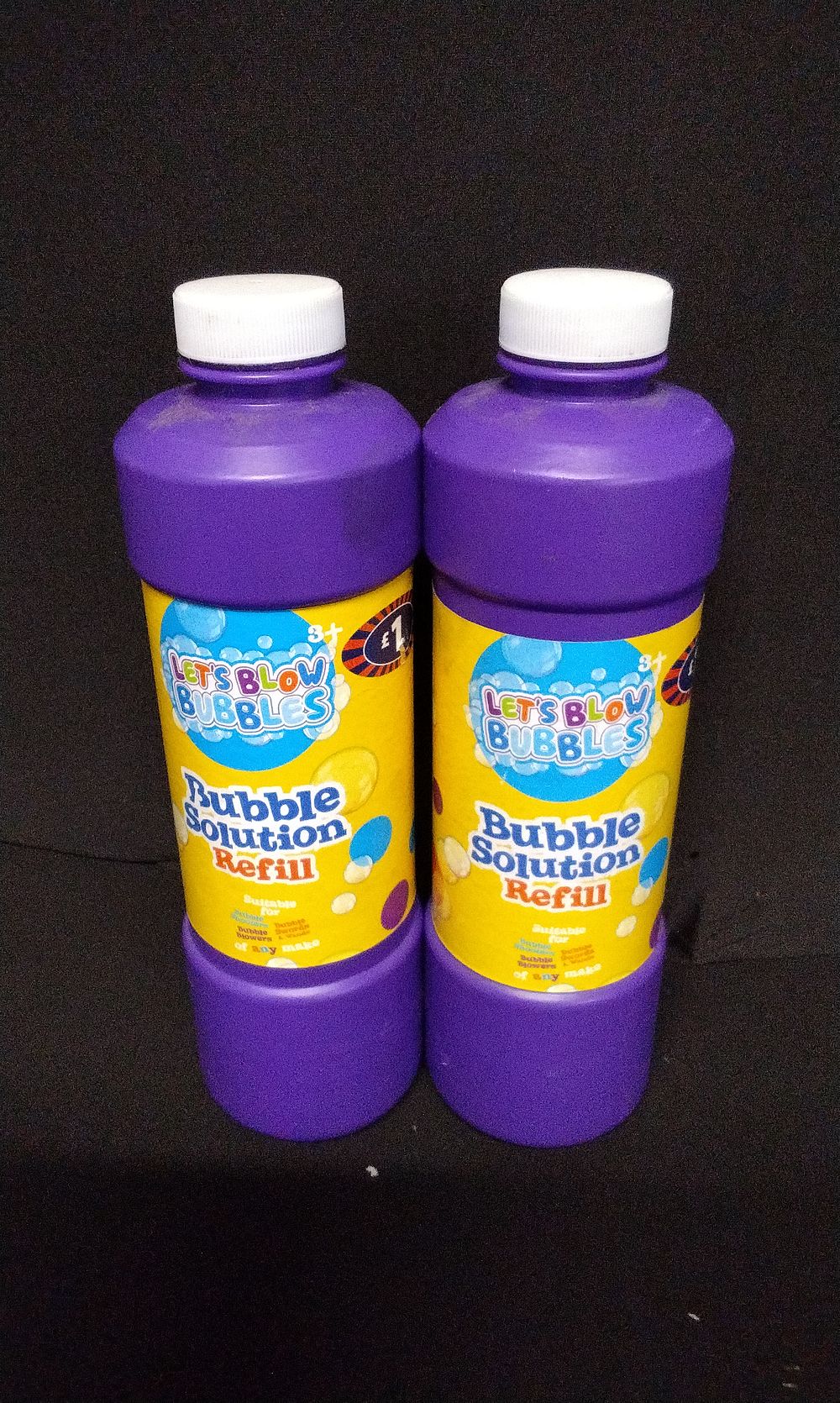 Lot 194: 2x 1ltr Bottles of Lets Blow Bubbles, Bubble Solution Refill