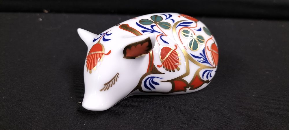 Lot 228: Royal Crown Derby Imari Piglet with Gold Button