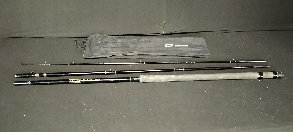Lot 221: Shakespeare 1842-300-0 series Fishing Rod with bag