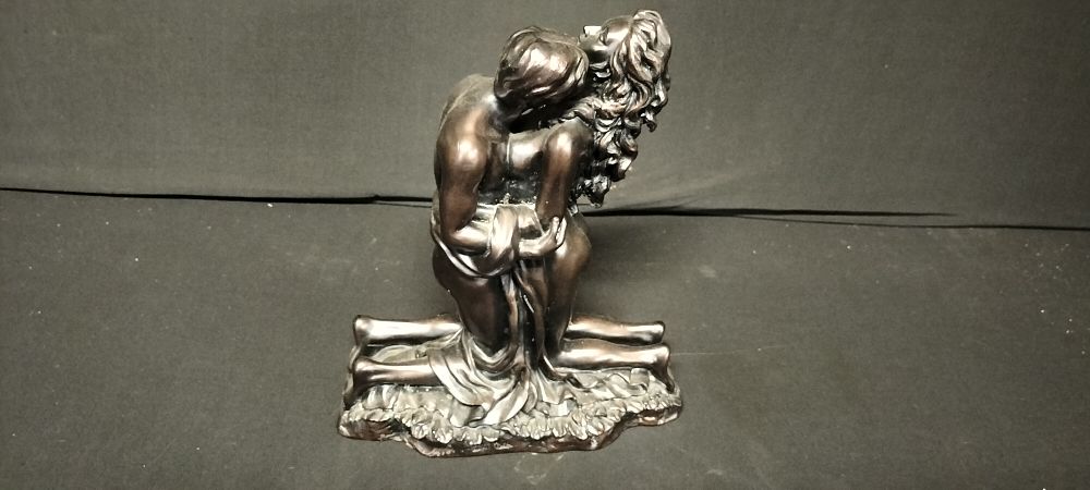 Lot 243: Crosa Cold Cast Bronze Effect Lovers Figurine 'The Lovers' approx 30cm in height