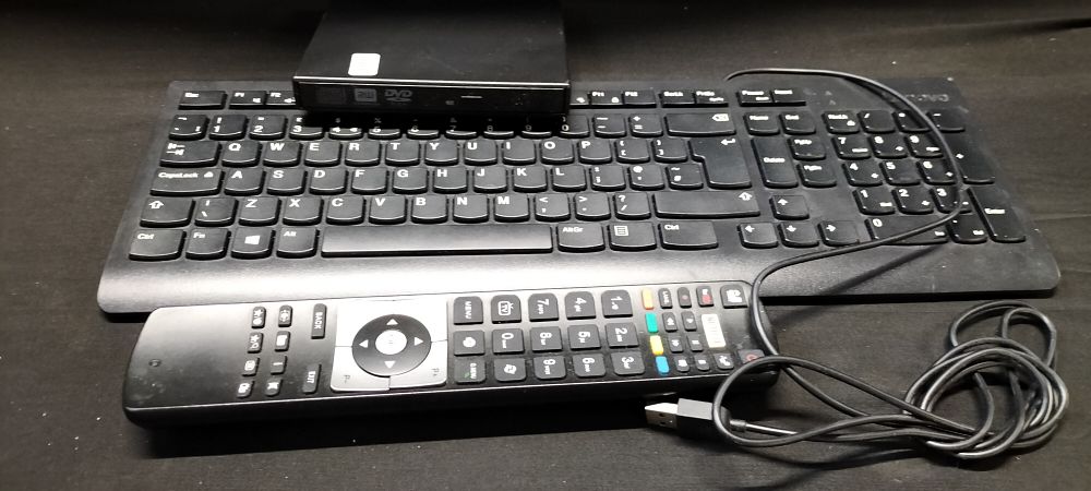 Lot 261: Lenovo USB Keyboard, Portable computer compact disc re-writer and remote control