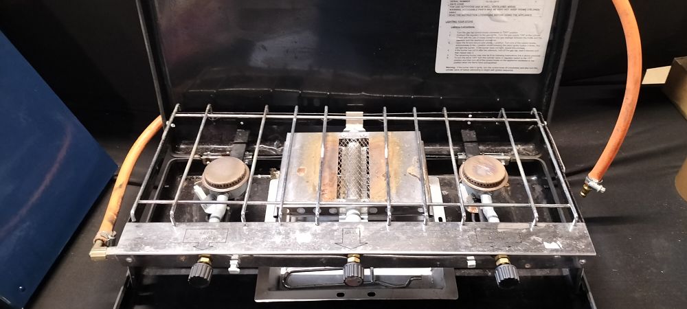 Lot 271: Hi Gear BBQ-136 Grill Burner and Hotplate Hotplate Burner