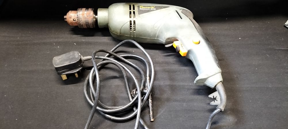 Lot 285: Power G Hammer Drill Reversible with Chuck Key