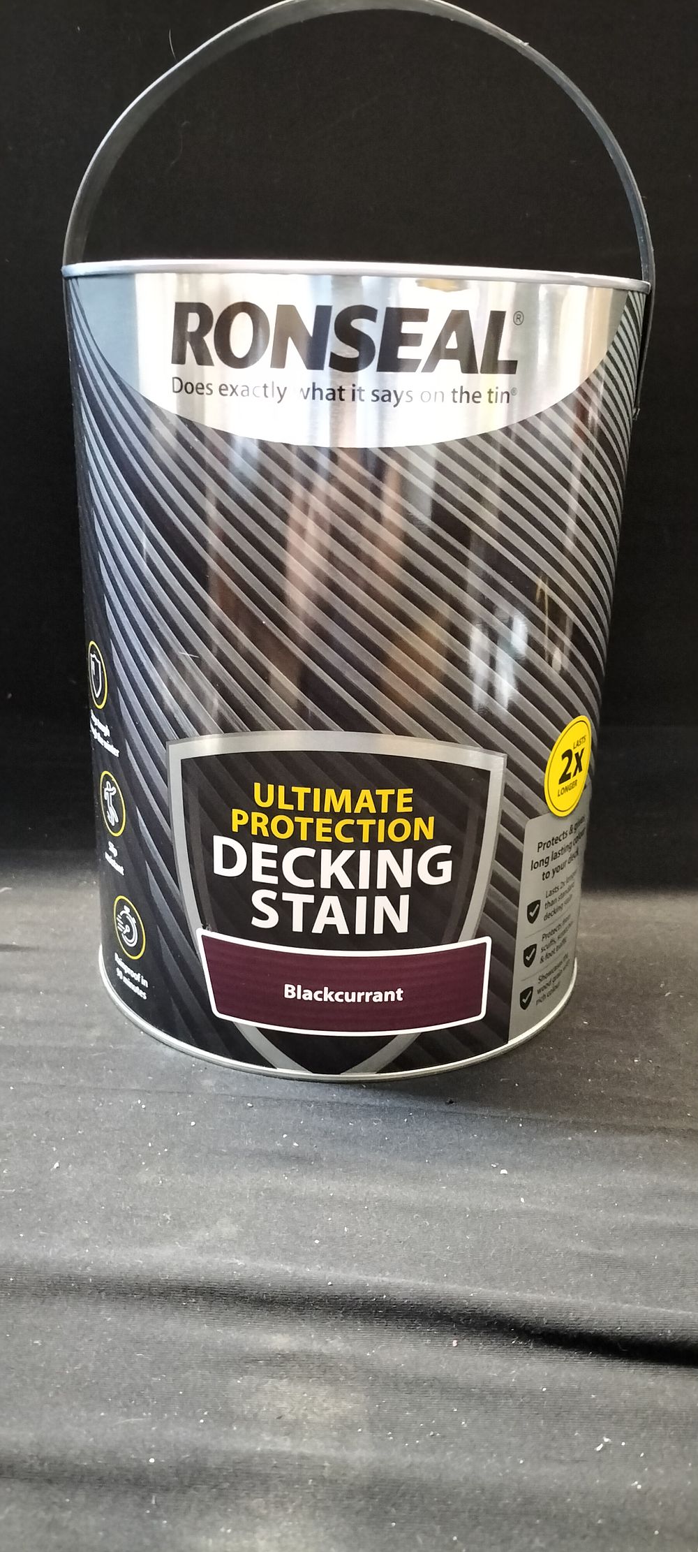 Lot 295: Ronseal Ultimate Protection Decking Stain 5L Blackcurrant