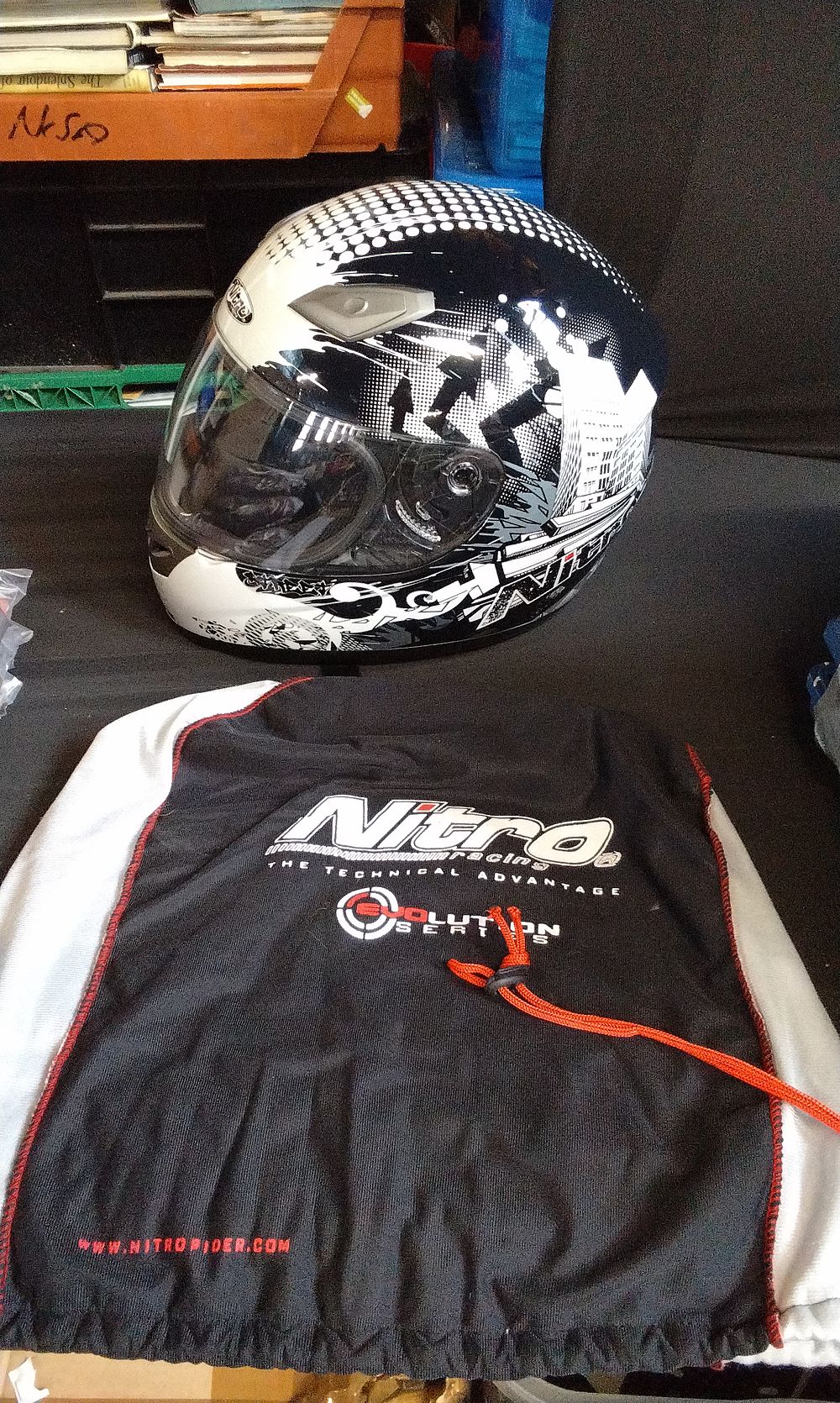Lot 429: Nitro Street Evolution yh-ff-992 Helmet