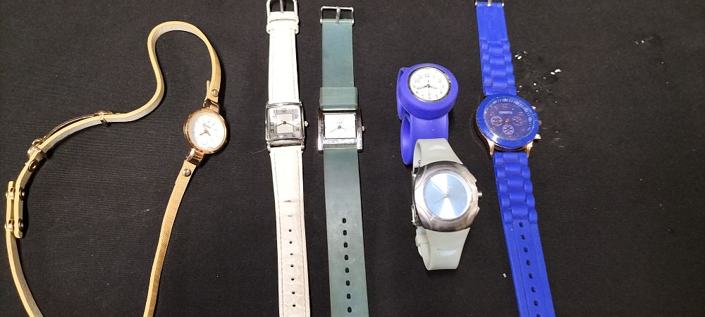 Lot 156: Six Ladies/Girls Fashion Watches in Working order