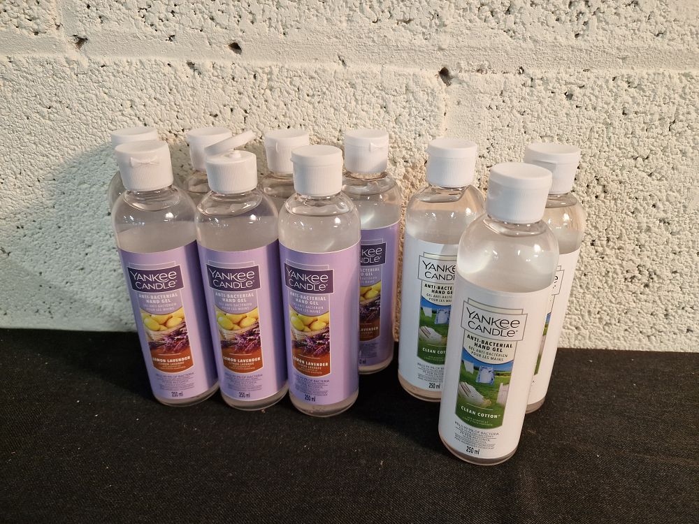Lot 208: x10 Yankee Candle Anti-Bacterial Hand Gel