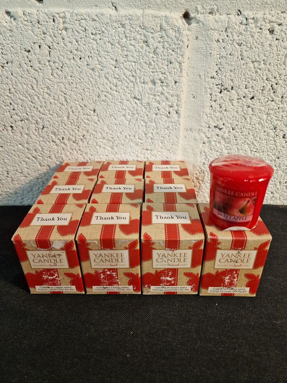 Lot 237: x10 Yankee Candles