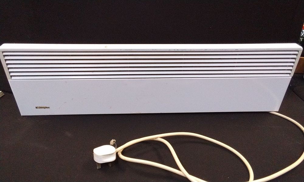 Lot 664: Dimplex Electric Thermostatic Heater