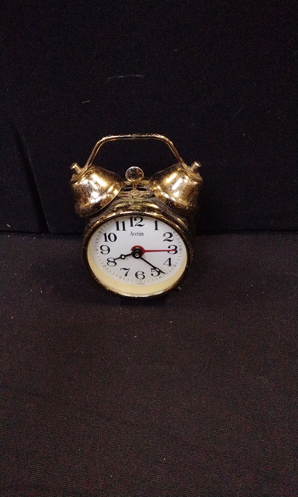 Lot 686: Vintage Actim Wind Up Alarm Clock