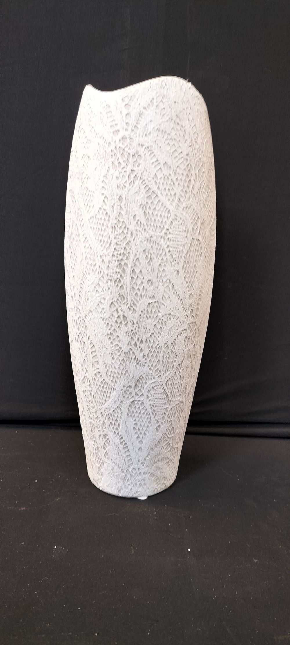 Lot 693: Large Square Top Vase Flower Pattern White