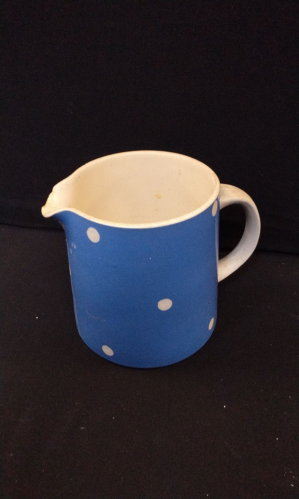 Lot 730: Cloverleaf Polkerdot Pitcher Jug
