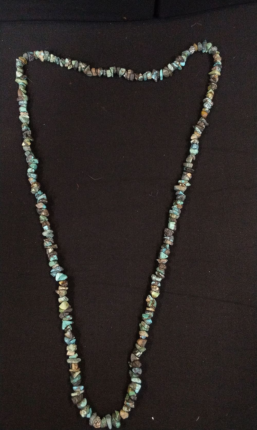 Lot 752: Natural Turquoise Chip Long Length Necklace