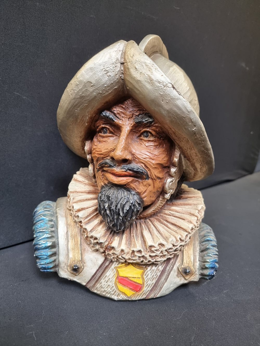 Lot 759: 1967 Spanish Conquistador  Universal Statuary Corp