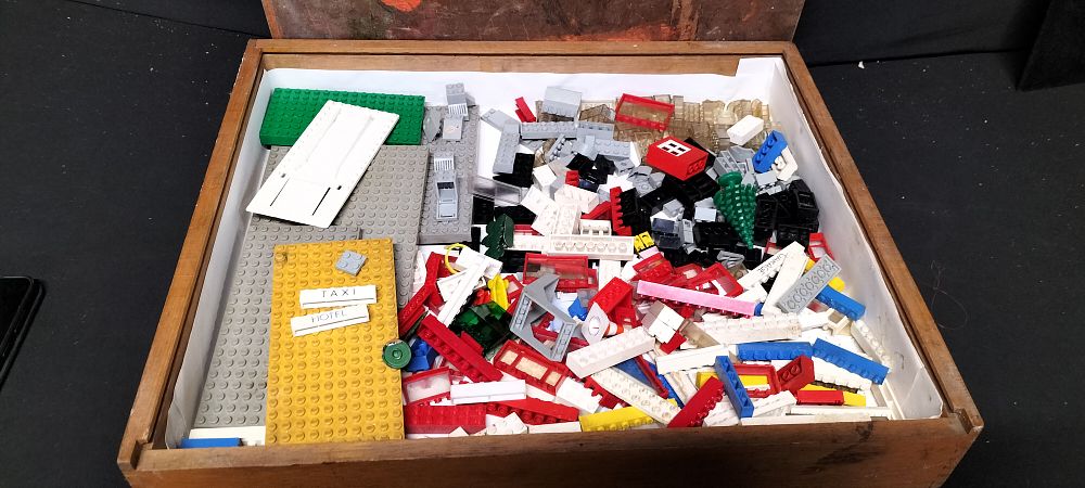 Lot 786: Wooden Box of Vintage Lego System Pieces Including Base Plates, Transparent Blocks and Some Space Lego Bricks